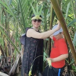 Meet your Posher, Cory